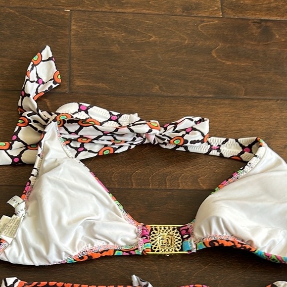 Trina Turk Tropical Bikini top Sz 2 ST2825 - Picture 2 of 2